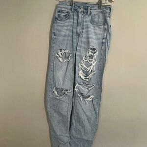 American Eagle-Distressed Light Blue Jeans- Size 00